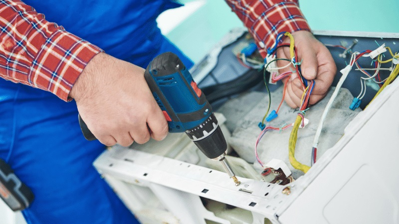 Sakarya Arçelik Arçelik çamaşır makinesi kart tamiri – Su almama arızası orijinal parça ile giderildi. - Teknik servis örneği